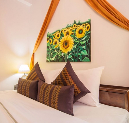 Mane Royal Family Two-Bedroom Suite